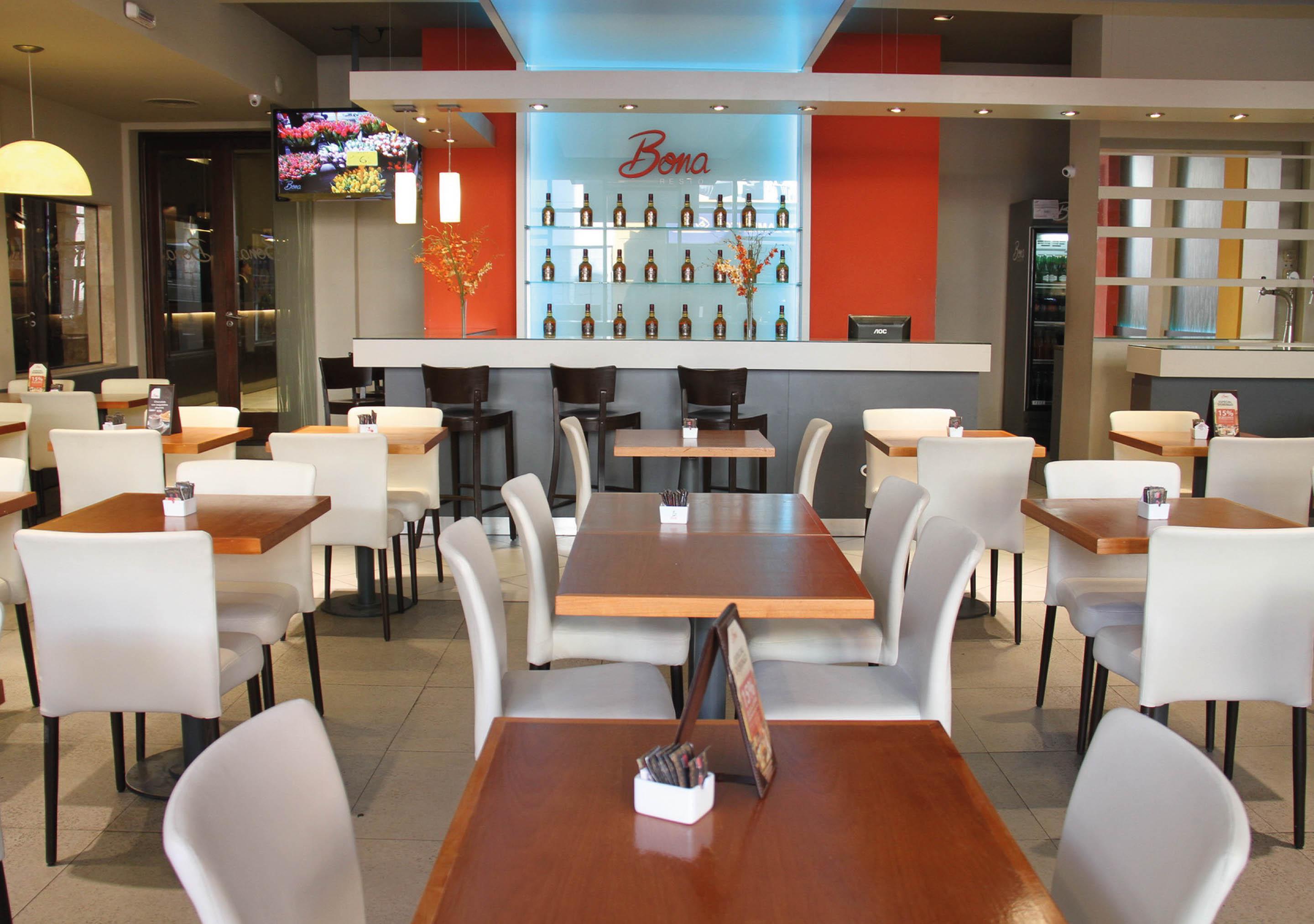 Carlos V Hotel 3*